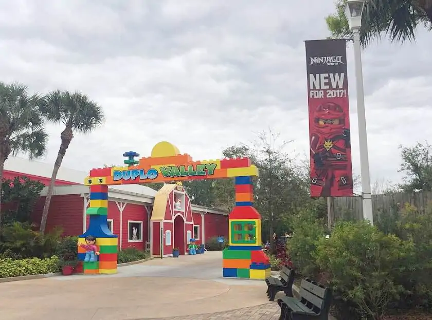 legoland in florida duplo village