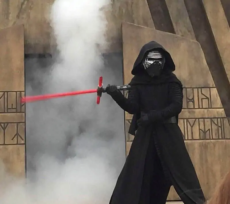 kylo ren at jedi training