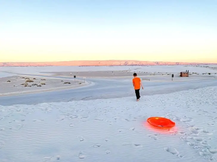 visiting white sands national monument in new mexico