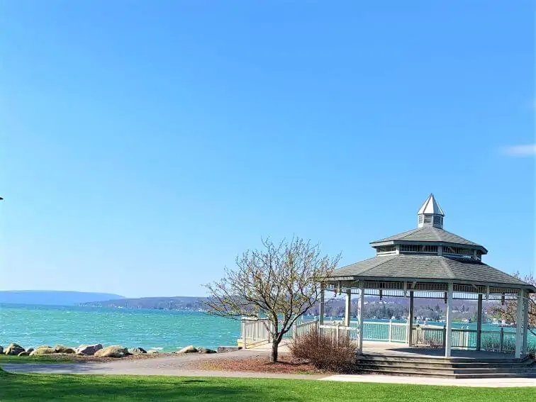 view of Canandaigua lake 