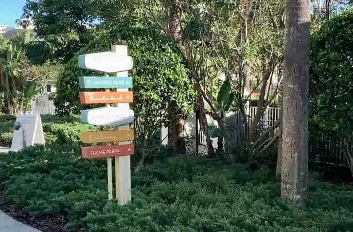 walking path to universal from cabana bay beach resort