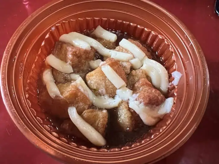 food at hersheypark cinnamon bread