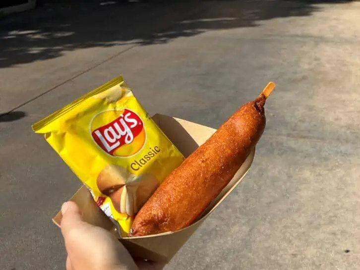 things to do in disneyland ca corn dog