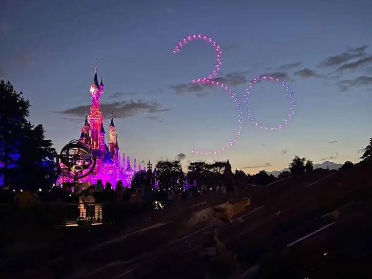 disneyland paris tips dlight show drone